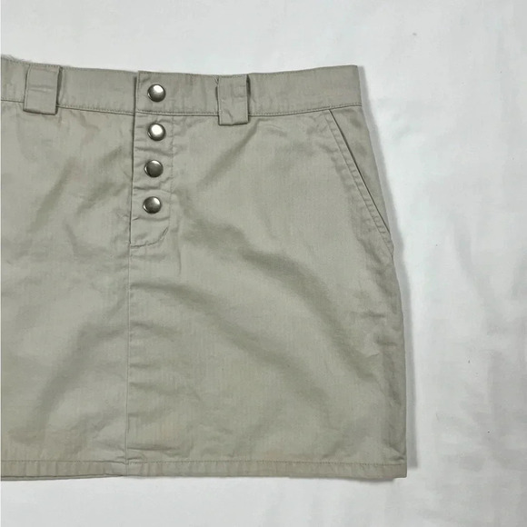 Y2K Roxy Mini Skirt - Picture 5 of 7